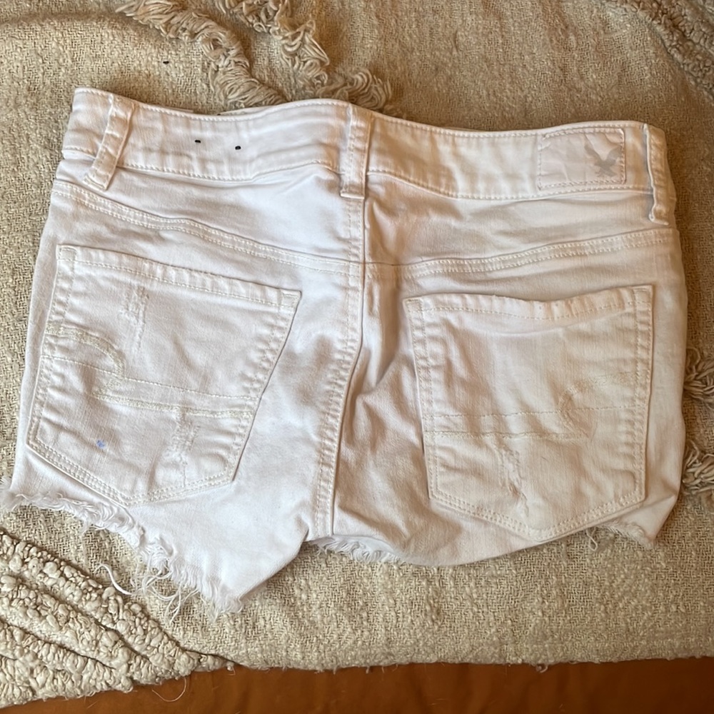 American Eagle Shorts - Picture 2 of 2
